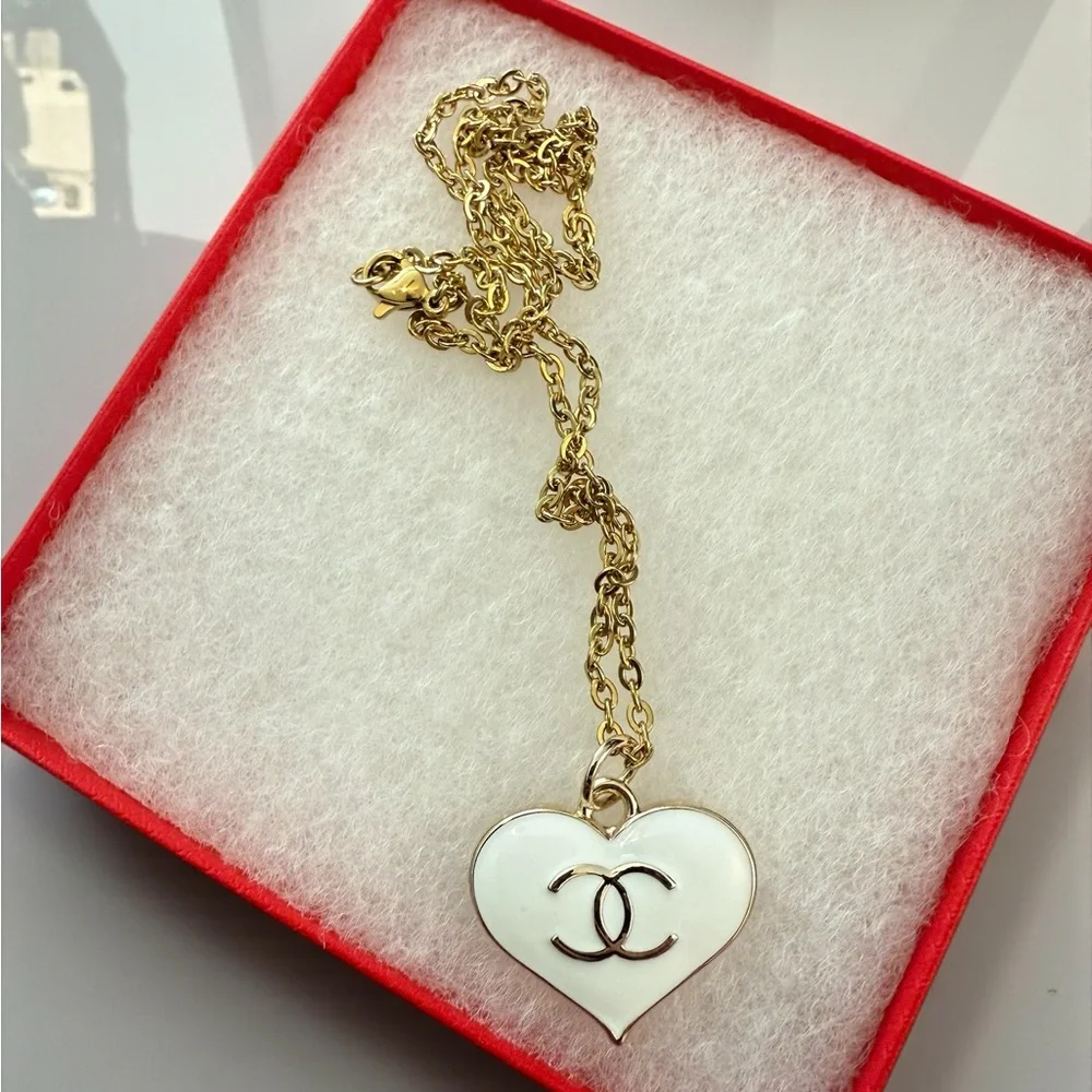 CHANEL Gold Chain with White Heart Pendant - Picture 2 of 3